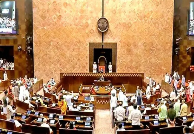 राज्यसभा से ‘वंदे मातरम्’ को कानूनी सुरक्षा देने वाला बिल पास, लोकसभा ने भी एंटी पेपर लीक विधेयक को दी मंजूरी