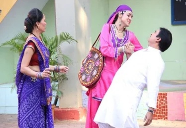 कास्टिंग काउच पर छलका तारक मेहता का उल्टा चश्मा की 'गुलाबो' का दर्द, होटल के कमरे में बुलाने पर दिया करारा जवाब