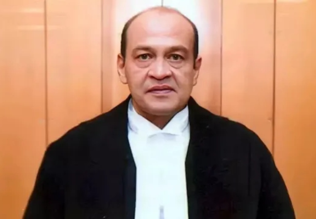 ओम बिरला ने बोला जस्टिस यशवंत वर्मा पर जांच रिपोर्ट मानसून सत्र में होगी पेश, इस्तीफे के बाद भी कार्रवाई पर बना सस्पेंस