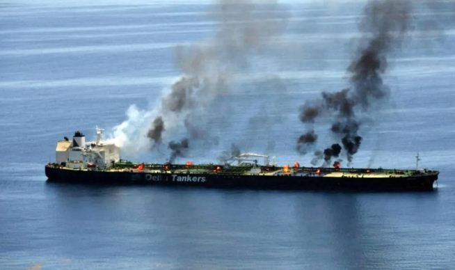 Egyptian cargo ship Houthi rebels : मिस्र के कार्गो शिप पर हूती विद्रोहियों का हमला, 6 की मौत