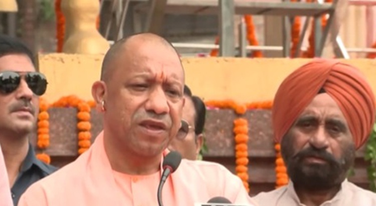 वीरांगना रानी अवंतीबाई की जयंती: CM योगी ने दी श्रद्धांजलि, कहा-उनके योगदान और बलिदान के लिए हर भारतवासी है नतमस्तक