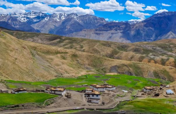 Highest Village : कोमिक गांव ऑफबीट ट्रैवल के लिए शानदार जगह,15,000 फीट की ऊंचाई पर बसा रोमांच का अद्भुत संगम