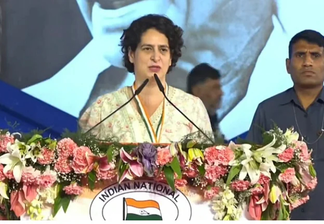 Gen-Z को आरएसएस प्रमुख मोहन भागवत से किसी प्रमाण पत्र की नहीं है आवश्यकता, प्रियंका गांधी ने साधा निशाना