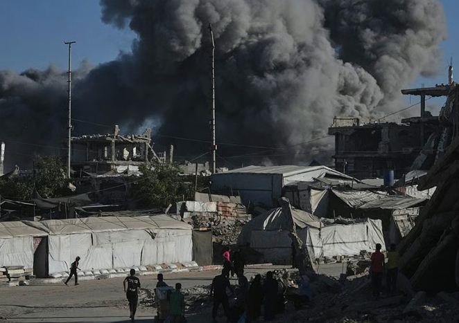 Israeli Air Strike : इजरायल के एयर स्ट्राइक से दहला गाजा, 2 बच्चों समेत 8 फिलिस्तीनियों की मौत