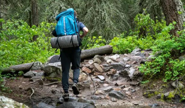 Monsoon Trekking Point :  ये ट्रेकिंग पॉइंट मानसून में हो जाते हैं सबसे खतरनाक, फिसलन आम हो जाती है