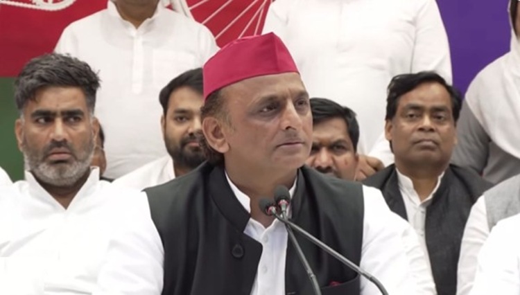 चार दिन की विधानसभा सत्र पर अखिलेश यादव का तंज, कहा-BJP सरकार भी अब चार दिन की है बची