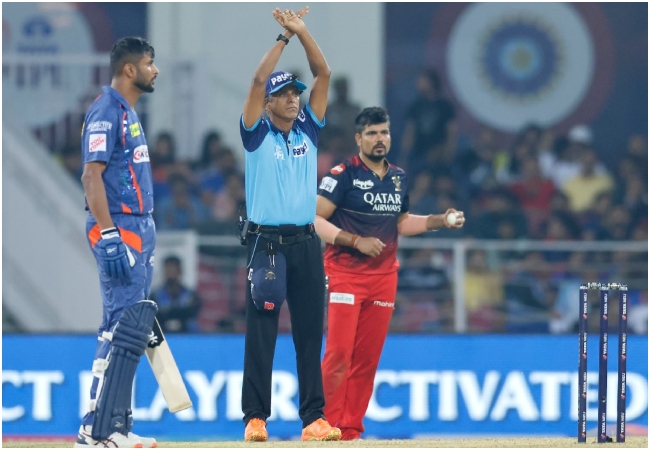क्या IPL से बवाली नियम 'इंपैक्ट प्लेयर' की होगी छुट्टी? BCCI ने टीमों से मांगी राय