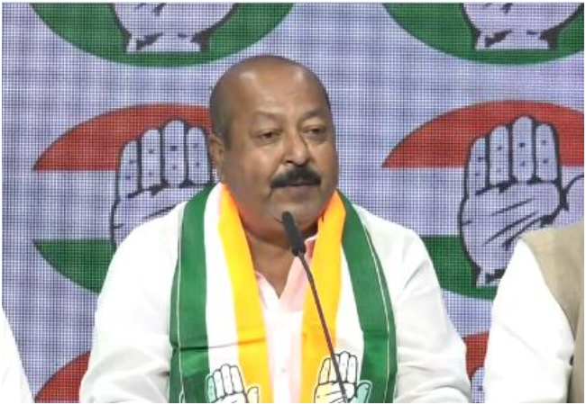 VIDEO-AIMIM के राष्ट्रीय प्रवक्ता आसिम वकार ने थामा कांग्रेस का हाथ, असदुद्दीन ओवैसी पर लगाया सनसनीखेज आरोप, बोले- वे BJP से मिले हुए हैं
