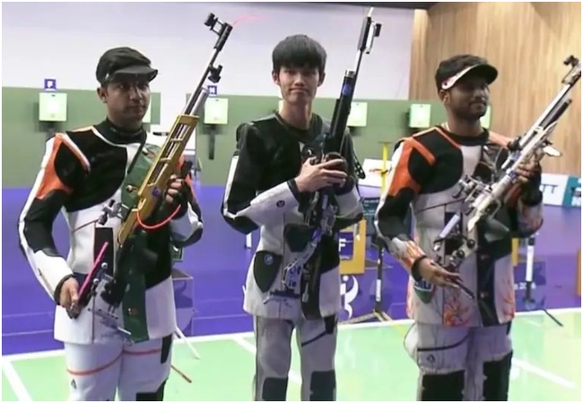 Asian Games Day 4 : भारत ने शूटिंग में अब तक जीते छह मेडल, हिमांशु ने सिल्वर और रुद्राक्ष ने ब्रॉन्ज़ किया अपने नाम