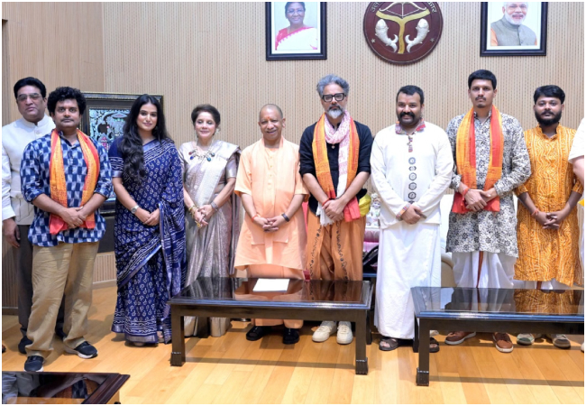 'हनुमान अंश' का बॉक्स ऑफिस कलेक्शन 170 करोड़ पार, CM योगी से मिली फिल्म की पूरी टीम, अब यूपी में होगी टैक्स-फ्री?
