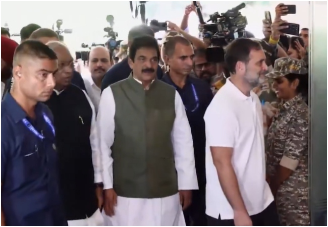 दिल्ली में INDIA गठबंधन की अहम बैठक, ज्ञानेश कुमार के खिलाफ महाभियोग और SIR विवाद होंगे चर्चा के प्रमुख मुद्दे