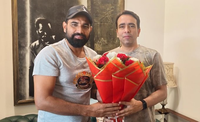 जयंत चौधरी से मोहम्मद शमी ने की मुलाकात, तस्वीर वायरल होते ही चढ़ा सियासी पारा, क्या क्रिकेटर अमरोहा से नई पारी करेंगे आगाज?
