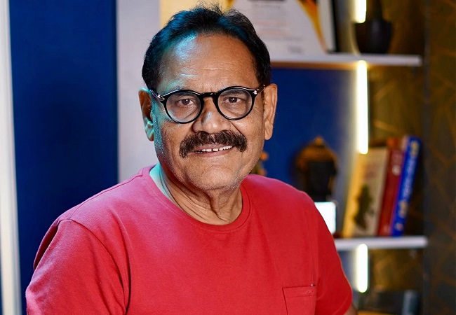 बॉलीवुड एक्टर मुश्ताक खान हुए सुपुर्द-ए-खाक, बेटे ने दिया जनाजे को दिया कंधा, फूट-फूटकर रोई बेटी