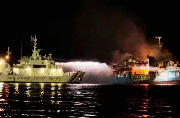 Philippines Coron Ferry Fire : फिलीपींस के कोरोन में फेरी में आग लगी, 5 की मौत, 87 की तलाश जारी
