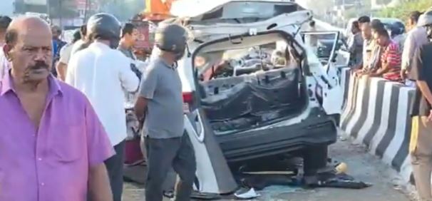 Keralam Accident : केरलम के त्रिशूर में दुखद सड़क हादसा, तमिलनाडु के 8 इंजीनियरिंग छात्रों की दर्दनाक मौत; चालक पर मामला दर्ज