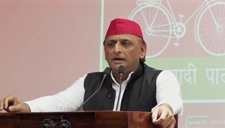रायबरेली में छात्रसभा का कार्यक्रम चल रहा था लेकिन भाजपा के गुंडों ने नहीं चलने दिया, प्रशासन ने बड़े पैमाने पर अपमान किया: अखिलेश यादव