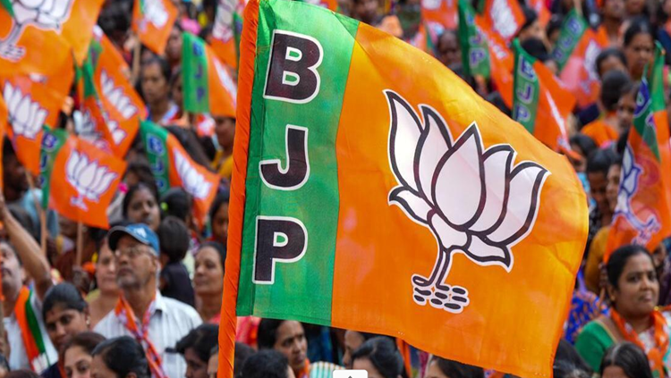 BJP प्रदेश प्रभारियों का एलान: स्मृति ईरानी को हरियाणा-छत्तीसगढ़ का बनाया गया प्रभारी, सुनील बंसल को तेलंगाना और पश्चिम बंगाल की मिली जिम्मेदारी