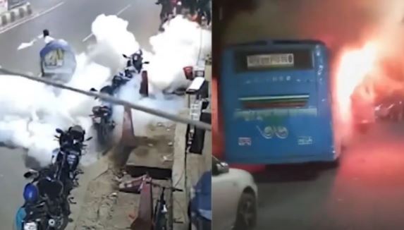 dhaka bomb blasts : ढाका में कई जगहों पर बम घमाके, हाई अलर्ट के बीच चेकपॉइंट पर पुलिस की तलाशी