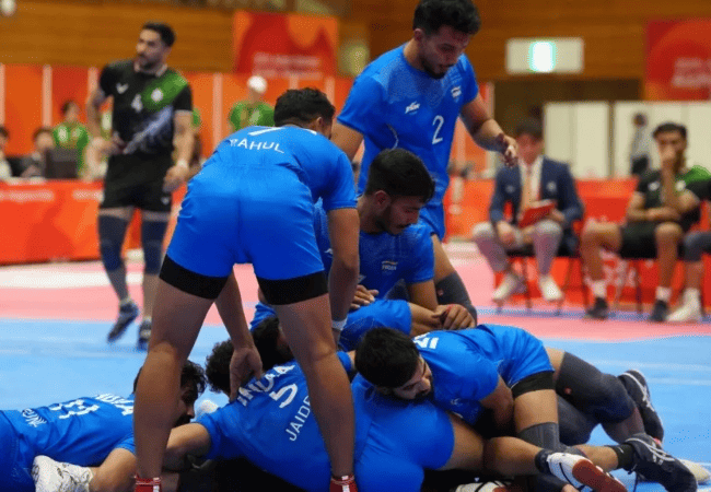 एशियन गेम्स में भारत का गोल्डन डे, कबड्डी में दोनों टीमों ने ईरान को हराकर जीता गोल्ड