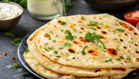 Winter Green-Leaf Parathas : सर्दियों में हरे पत्ते के पराठे ताकत की सच्ची गारंटी , भरपूर मात्रा में विटामिन और एनर्जी होती है