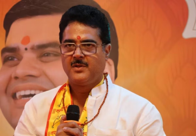 डेढ़ दशक तक सपा की सवारी करने के बाद अब राकेश प्रताप सिंह भाजपा का थामेंगे झंडा, बोले- रामचरितमानस जलाने वालों के साथ राजनीति संभव नहीं