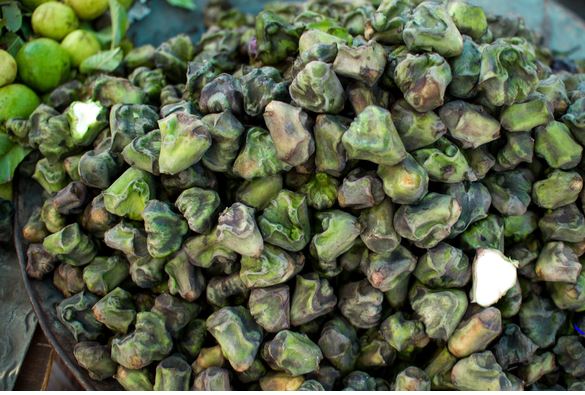 Water chestnut in winter :  ठंड में सिंघाड़ा बहुत फायदेमंद है , शरीर को दे ताकत देता है