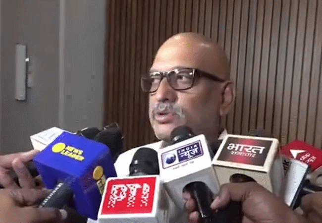 कांग्रेस प्रदेश अध्यक्ष कुर्सी जाने पर अजय राय की पहली प्रतिक्रिया, बोले- राजनीति में पद आते-जाते रहते हैं