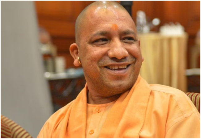 सीएम योगी ने अपराधियों को चेताया, बोले- यूपी में किया दंगा तो जाएगी बाप-दादा की कमाई