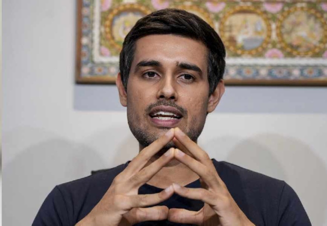 यूट्यूबर ध्रुव राठी की गैरमौजूदगी में दिल्ली के साकेत कोर्ट में उनके खिलाफ जमानती वारंट जारी, अगली सुनवाई 31 अक्टूबर 2026 को