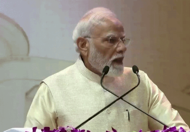 UPSC के 100 साल पूरे, PM मोदी बोले- विकसित भारत के लिए चाहिए नेशन फर्स्ट और सिटिजंस फर्स्ट वाली सोच, फ्लाईदुबई के पायलट की भी सराहना की