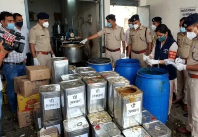 इंदौर में पैक्ड घी में ‘जहर’! तय सीमा से 10 गुना ज्यादा मिला सीसा, 17 हजार लीटर स्टॉक पर सवाल