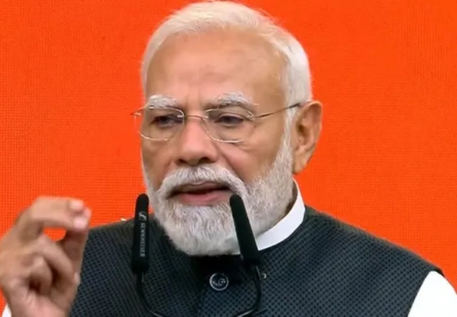 PM Modi के सार्वजनिक जीवन के 25 साल पूरे, बोले- ‘देश ने मुझे बहुत कुछ दिया, मेरा दायित्व भी अधिक है’