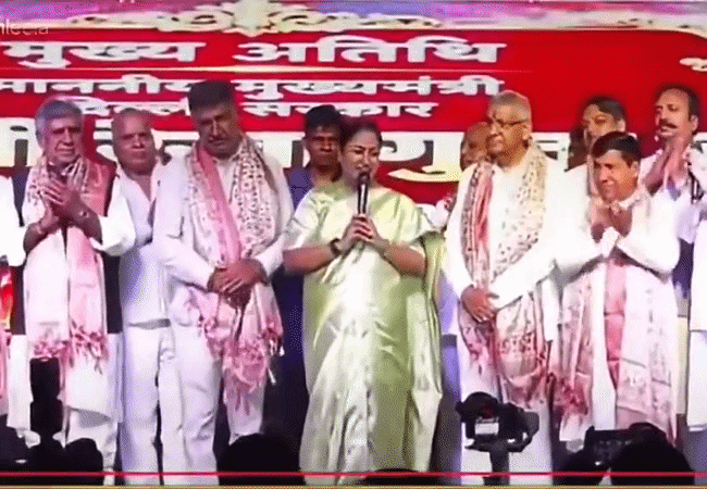 'जब तक हर एक राम मारा न जाए...' दिल्ली CM रेखा गुप्ता की फिसली जुबान, AAP बोली- ये राम-द्रोही BJP की असली सोच