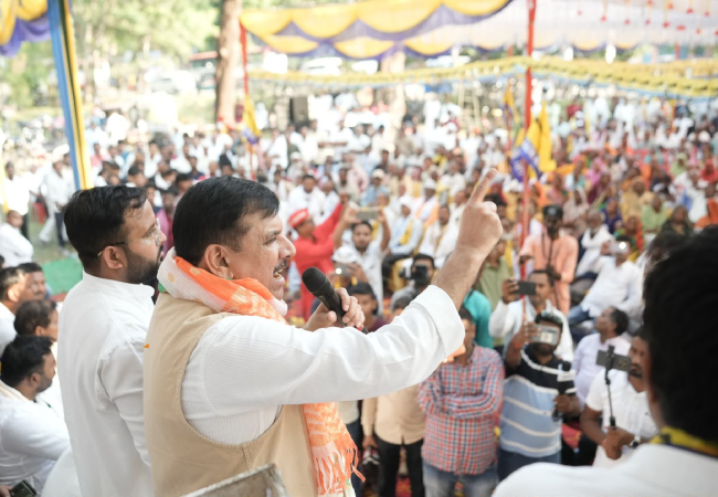 Sultanpur News : आप सांसद संजय सिंह का योगी सकरार पर बड़ा हमला, कहा-यूपी में 27 हजार पाठशालाएं बंद मधुशालाएं खुलीं