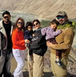 Ladakh Zanskar Valley : प्राकृतिक सुंदरता के बीच  लद्दाख पहुंचे सनी देओल , मना रहे हैं छुट्टियां