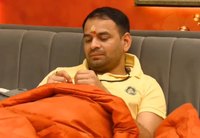 Video : तेज प्रताप यादव ने पूर्व पत्नी ऐश्वर्या राय के साथ टूटे रिश्ते को लेकर बड़ा खुलासा, बोले-'उसका अफेयर था, पुराने बॉयफ्रेंड से करती थीं चैट'!